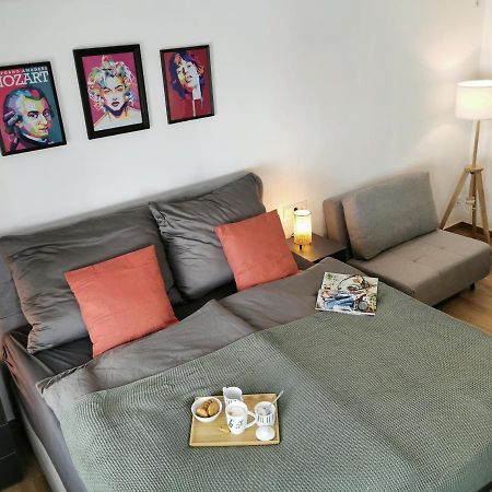 Neues City Center Piano Appartement Mit Netflix Klagenfurt am Wörthersee Exterior foto