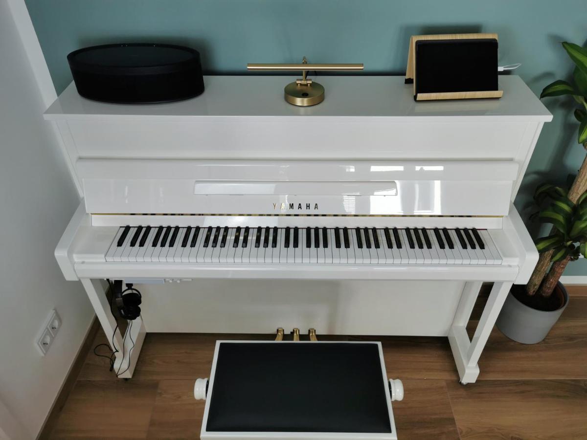 Neues City Center Piano Appartement Mit Netflix Klagenfurt am Wörthersee Exterior foto